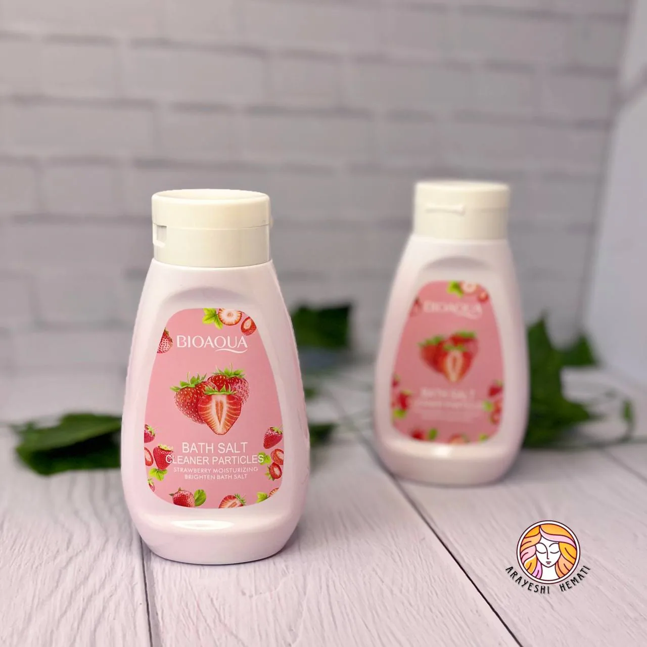 نمک بدن توت فرنگی بیواکوا BIOAQUA
