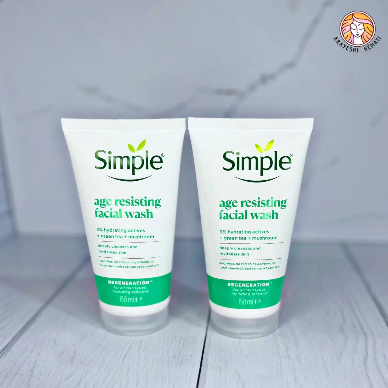 ژل شستشو صورت ضد پیری سیمپل Simple