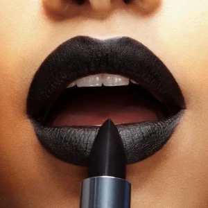 رژلب جامد مشکی میس بتی Miss Betty